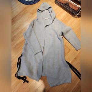 Kloth And Clover Gray Hooded Chunky Sweater Braoded Side Sz S M